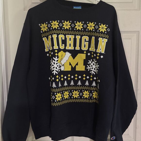 Champion Other - Champion ECO Fleece MICHIGAN WOLVERINES Large Sweatshirt CHRISTMAS Winter Snow